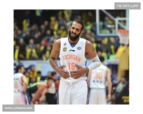 哈达迪为何迟迟不退役及其背后的应对策略分析